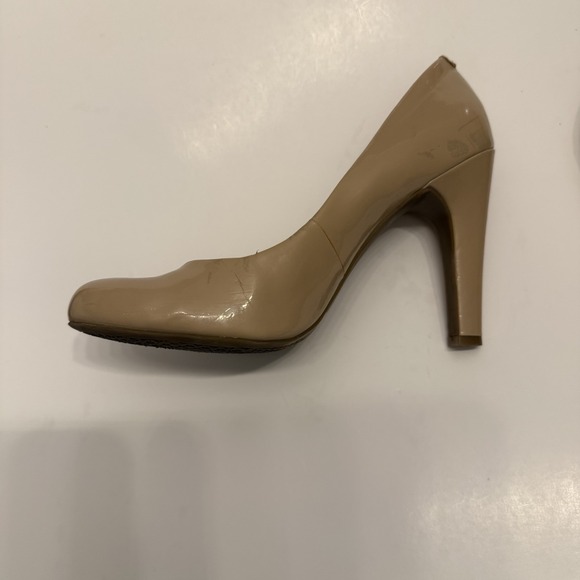 Jessica Simpson 8.5 B Nude Patent Oval Toe Pump 4" Women Elegant Sexy See Pics - Picture 5 of 16